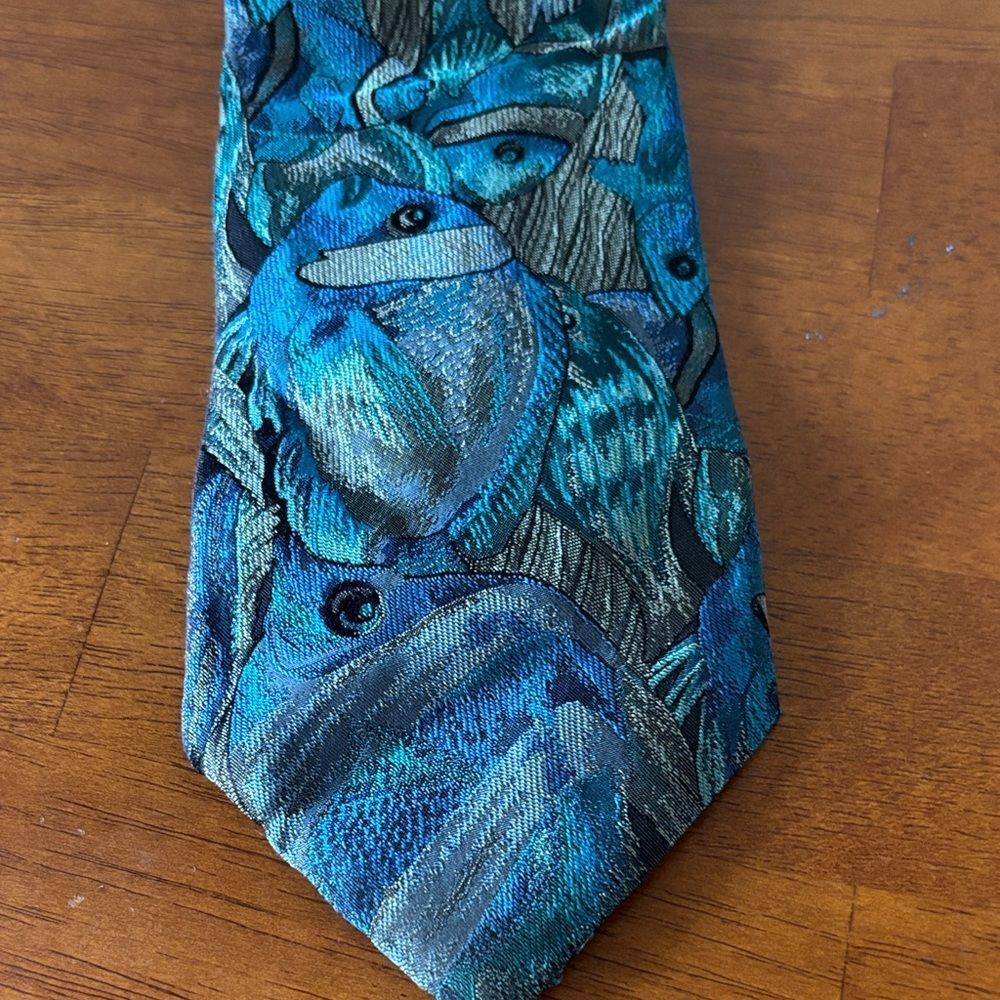 Bella Nova 100% Silk Oceanic Blue Fish Design Men's Tie